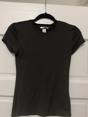 H&M Dark Green Short Sleeve Crew Neck Tee